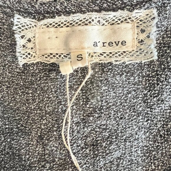 A'Reve Womens Gray Cream Tunic Tank Top Lace Romantic Sz Small Cottagecore - Picture 5 of 5